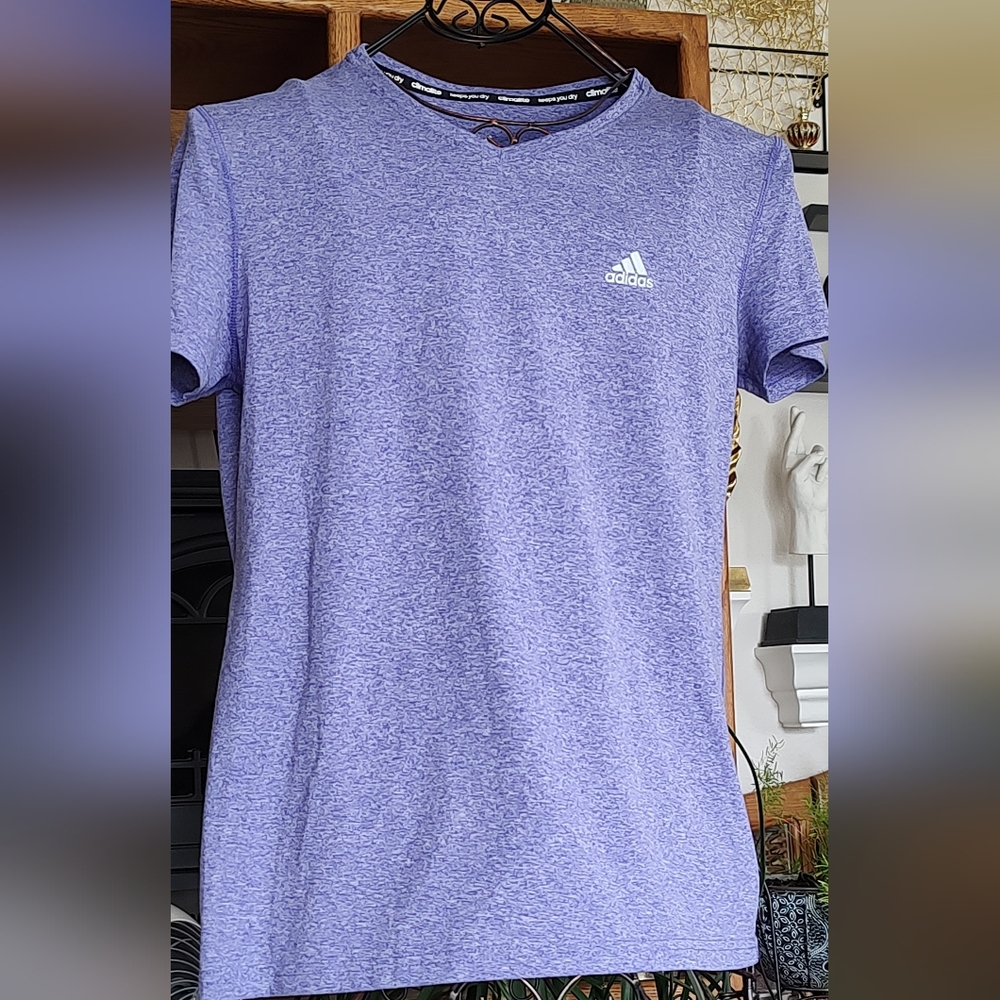 adidas climalite Tee Women's V -neck Medium